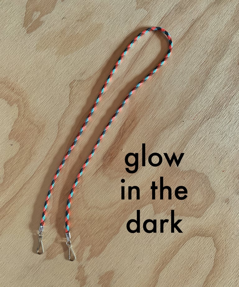 PARACORD MASK CHAINS Image 4