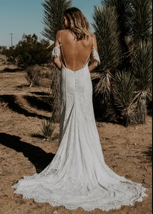 Image of Badu Wedding Dress. Size L. Silk White/Natural. By Daughters of Simone.