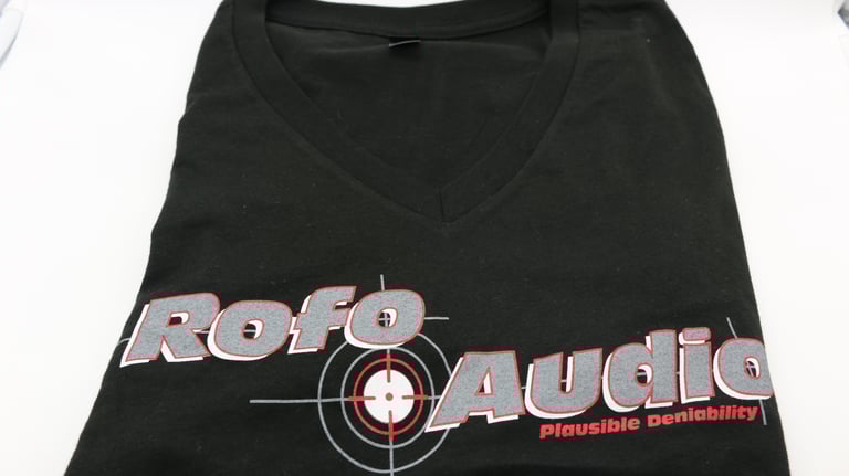 Women's Black Crosshair T-Shirt Image 3