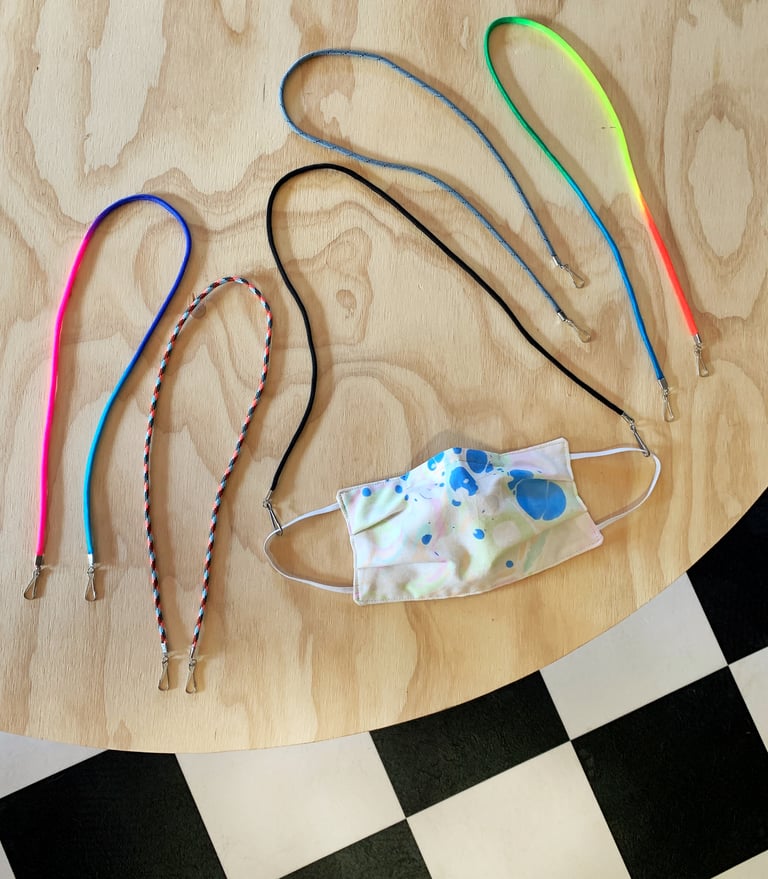 PARACORD MASK CHAINS