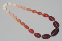 Image 3 of long ombré pink necklace