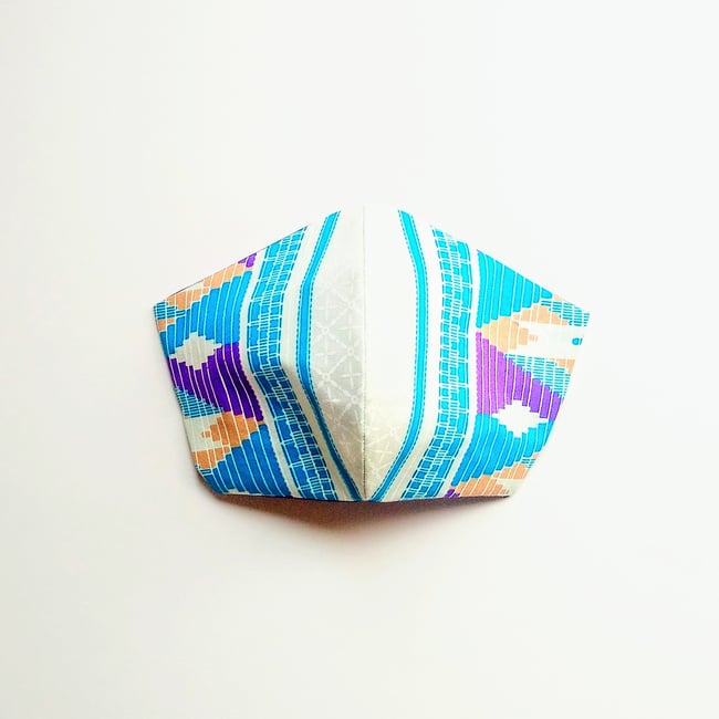 Face Mask feat. embedded filter + cotton ties.