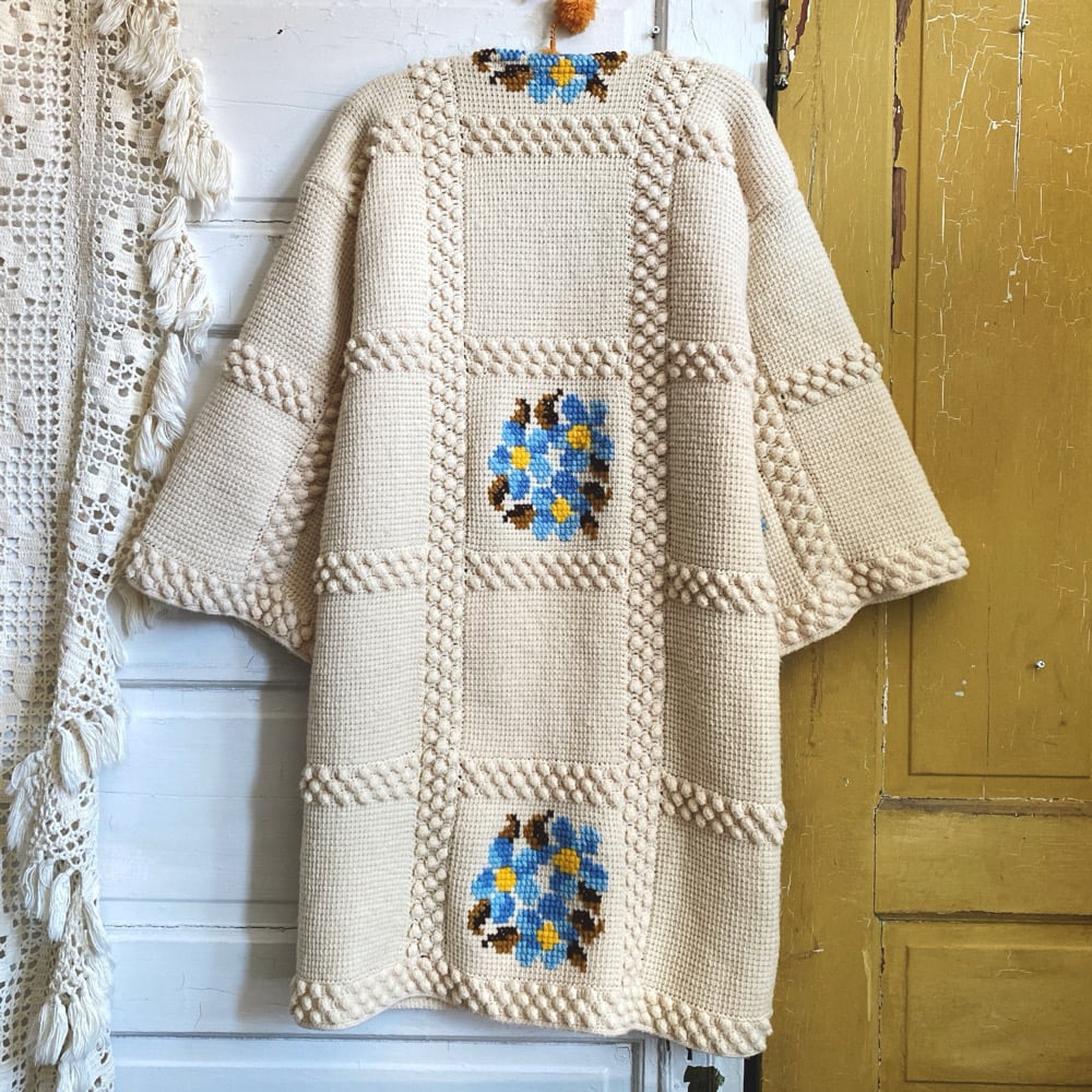 Image of Blue Flower Wreath Bobble Granny Sweater