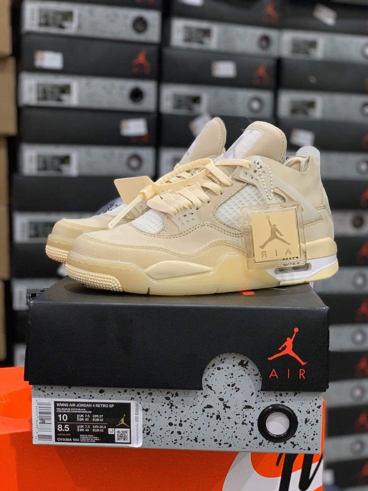 Jordan 4 Off White WMNS | FreeThrowBoutique