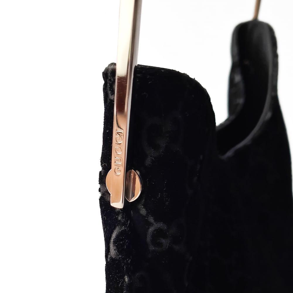 Image of Gucci by Tom Ford Velvet Shoulder Bag