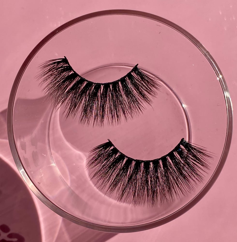 Image of 'MONEY' Lashes