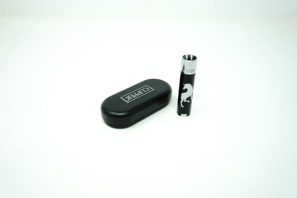 Image of CLIPPER® Metal Black Unicorn