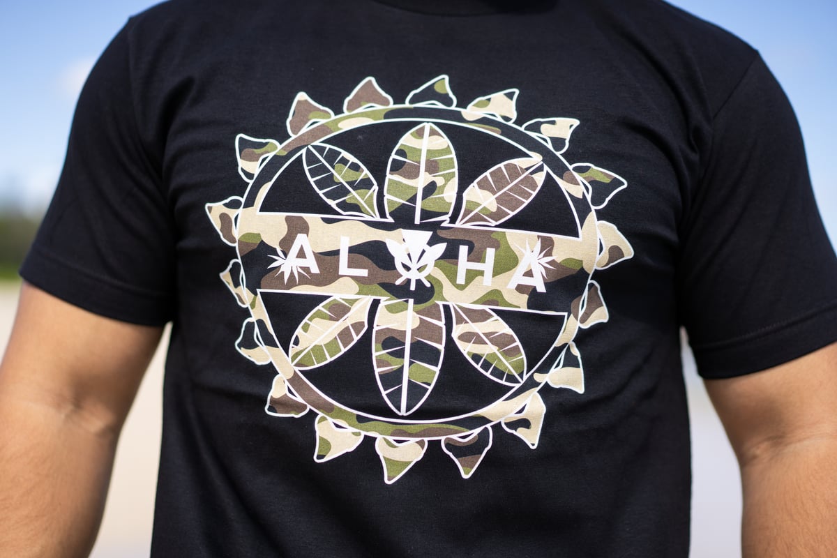 Aloha Mano Camo - Black T-shirt