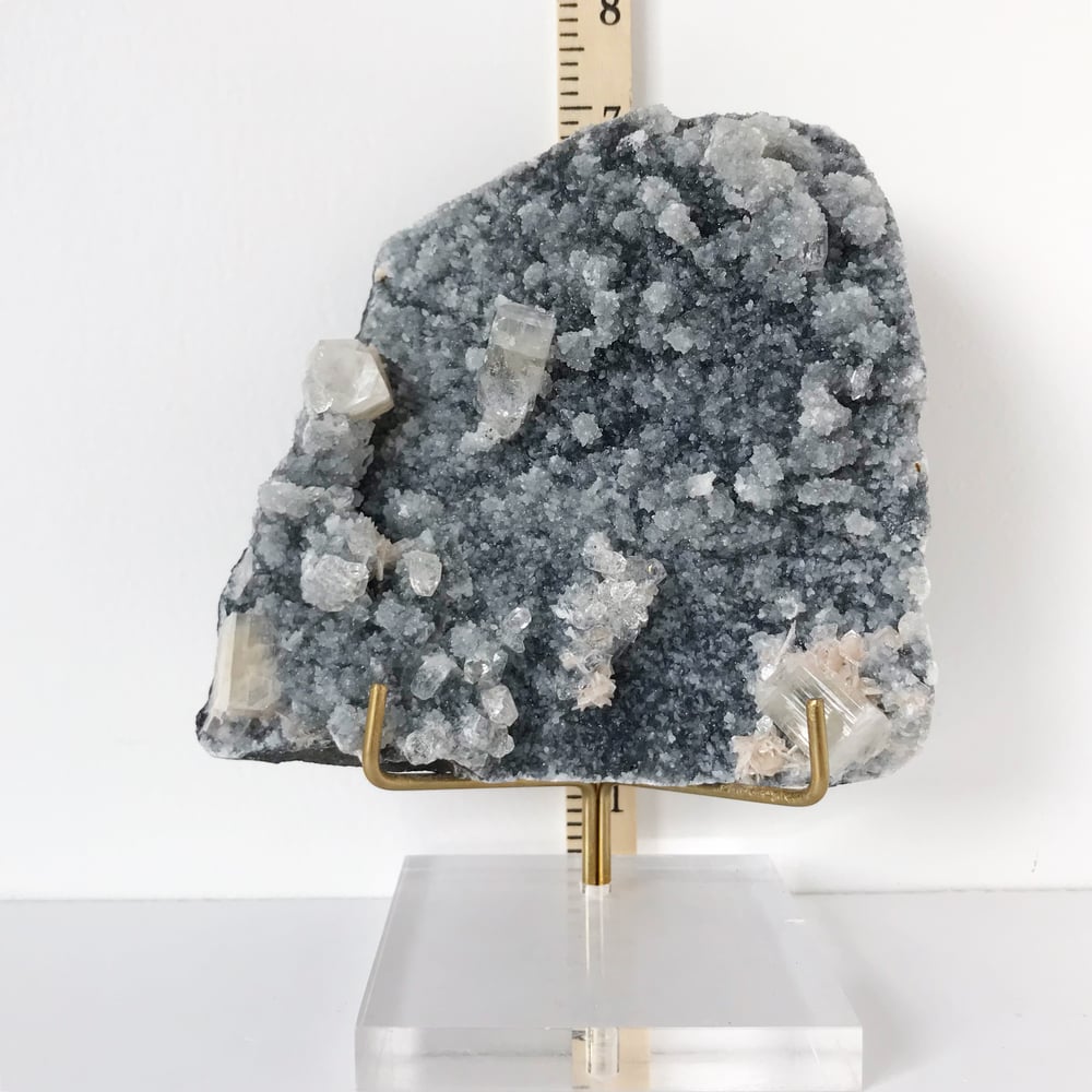 Image of Zeolite no.135 + Lucite and Brass Stand