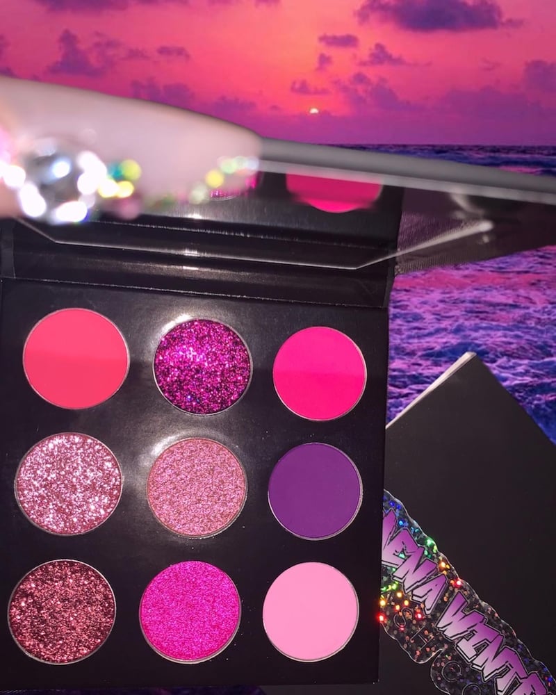Image of “DERANGED BARBS” Palette