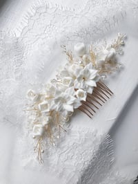 The Faith Floral Hair Comb