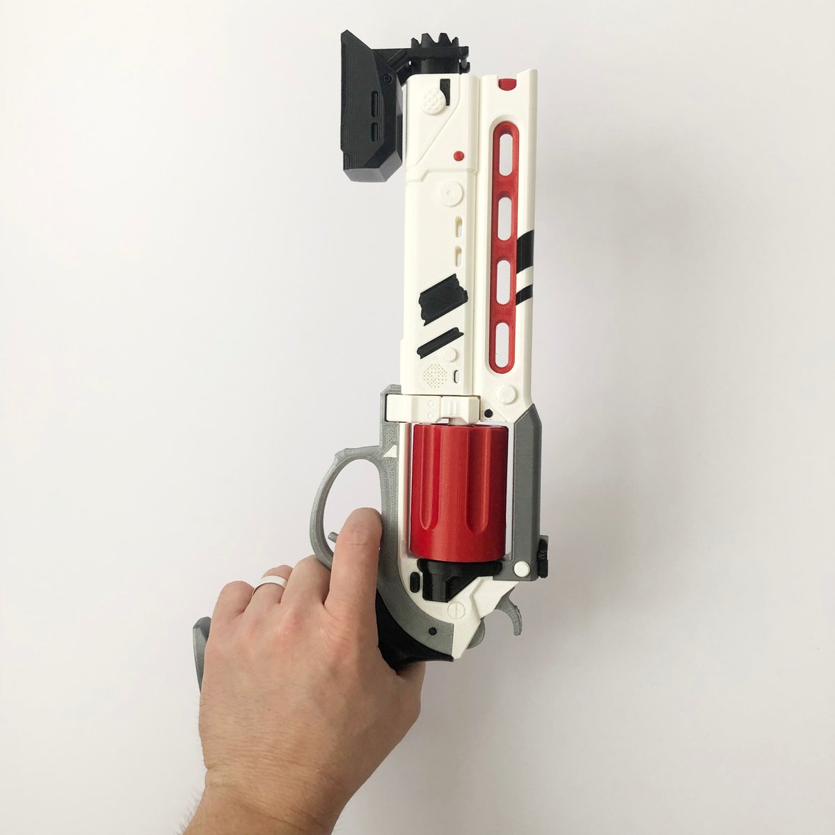 Image of Luna's Howl - Legendary Hand Cannon