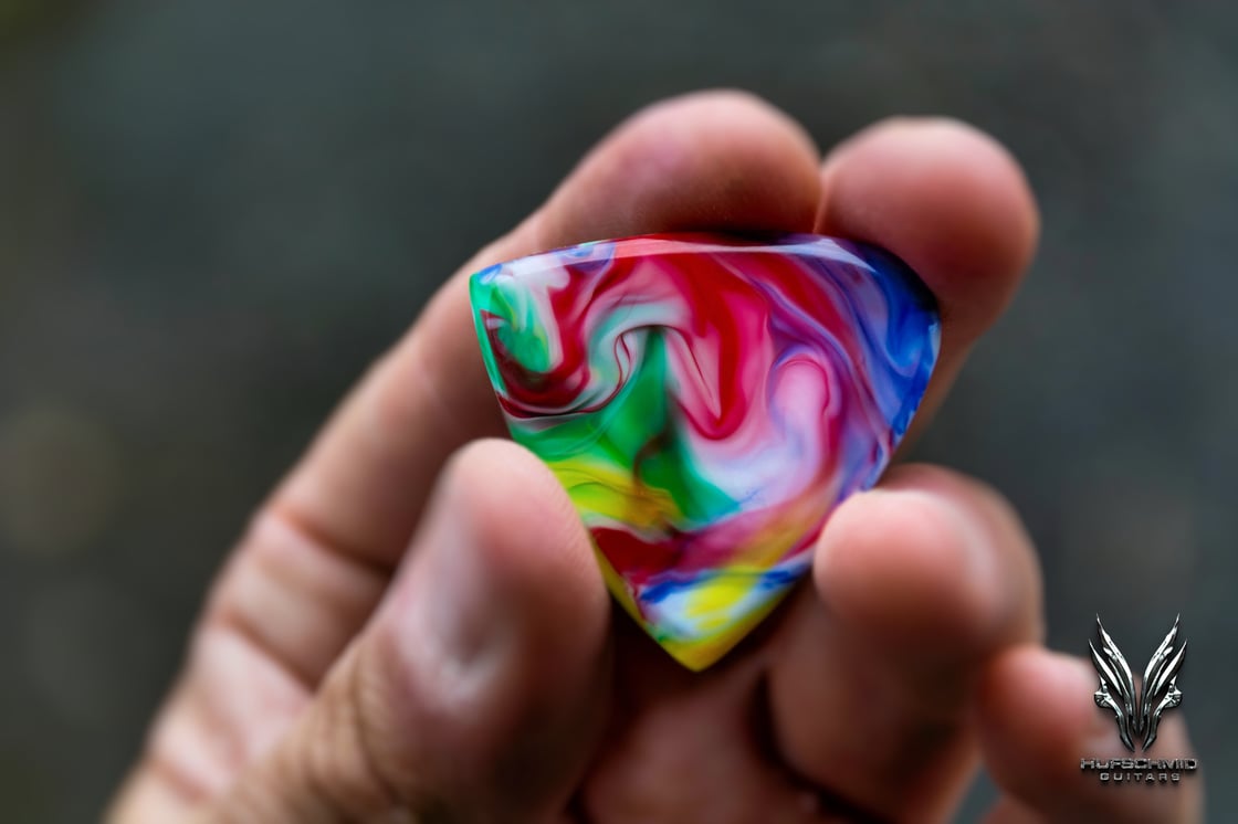 Image of 3mm 'Crazy Swirls' plectrums