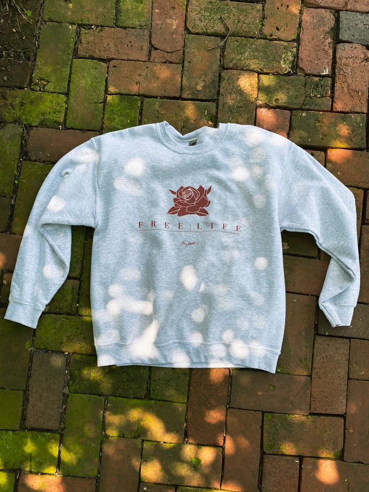 Image of Vintage Free Life Crewneck