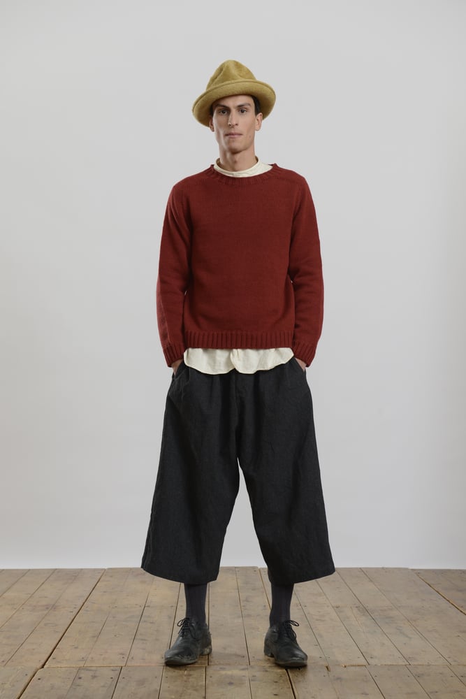 Image of Porter Trouser in Charcoal wool 