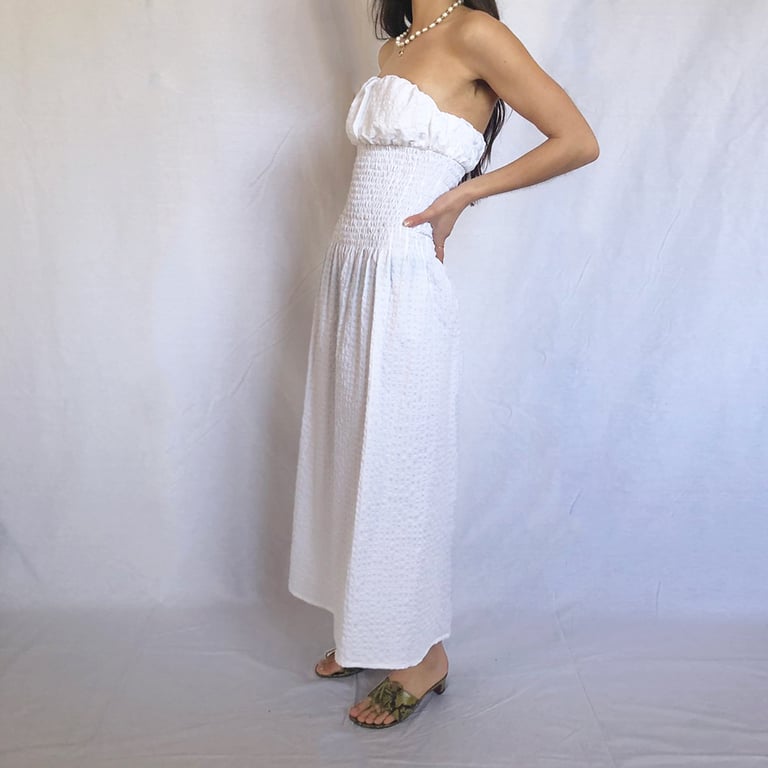 Seersucker Courtyard Dress Image 2