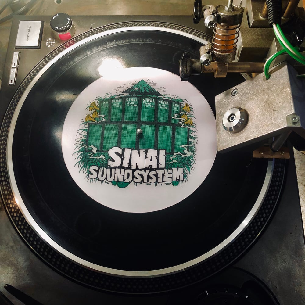 Sinai Soundsystem - An in Tune Dub + Version (Picture Disc 7inch) (GKCRSD002)