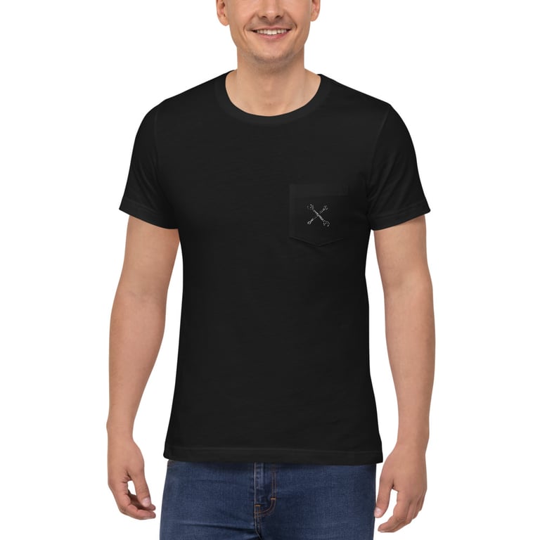 Shred The Tread Unisex Pocket T-Shirt Image 3