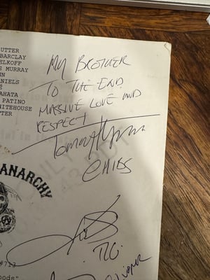 Image of Sons of Anarchy series finale signed by cast