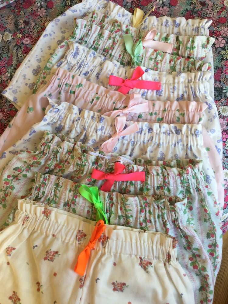 Image of Pyjamas shorts en satin de coton Prune Cirelli x Villa Atlantida 