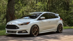 Image of FOCUS ST // TB Performance Torque Gusset Traction Bar
