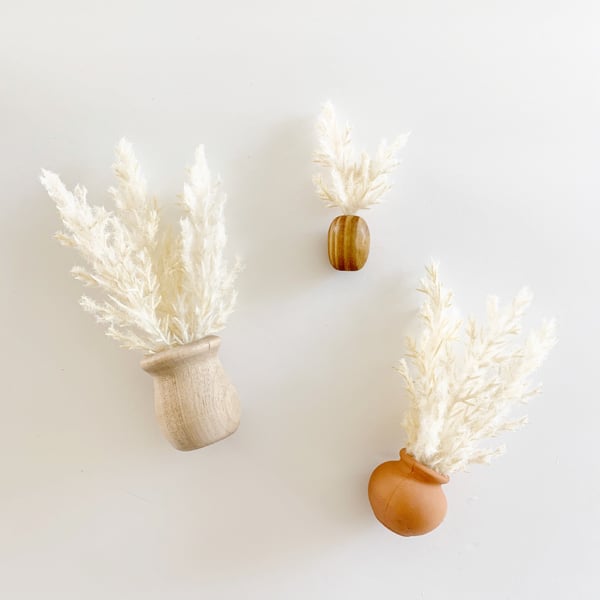 Image of Pampas Grass Dollhouse Decor 