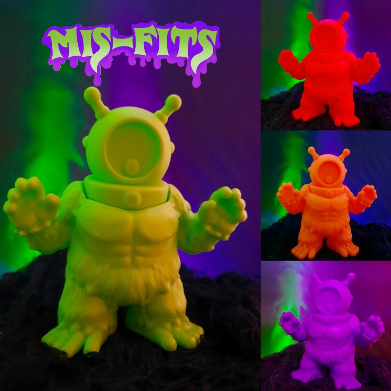 Image of Mis-Fits Series 1 Ro-Man Figure