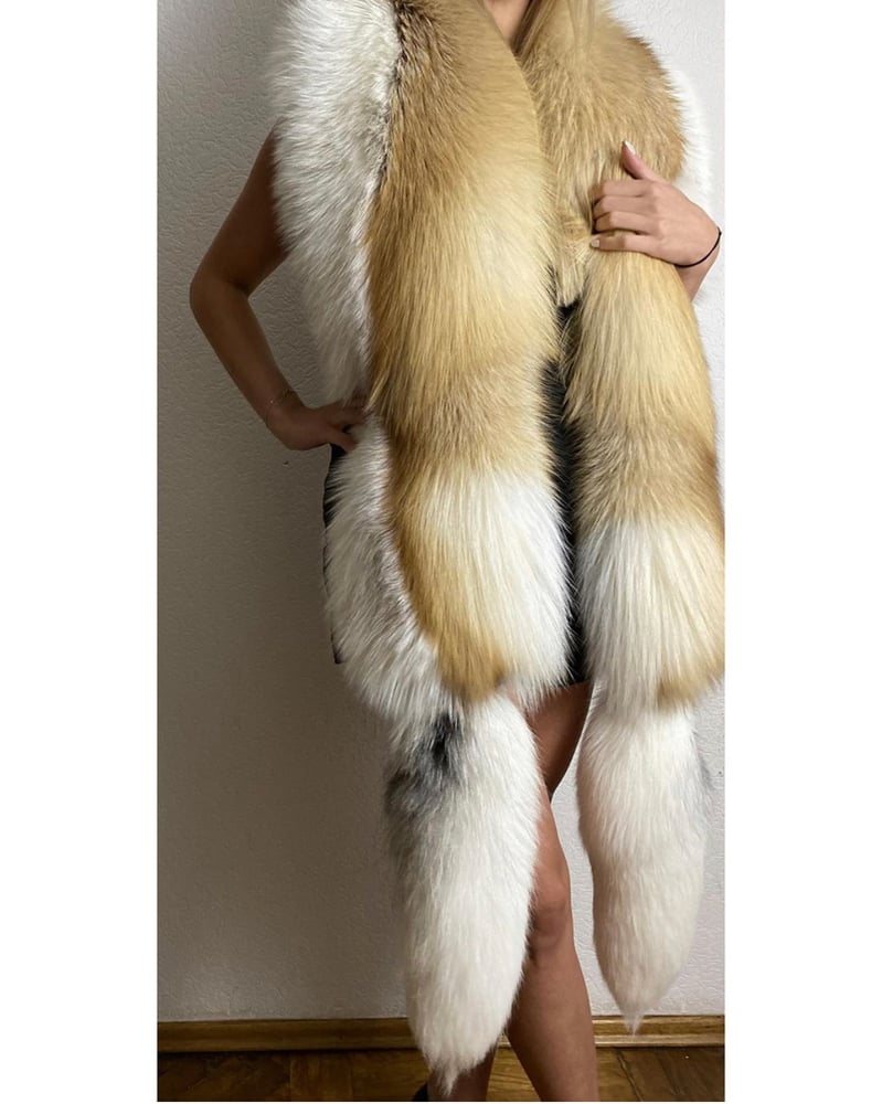 Image of Jumbo Golden X Arctic Fur Boa