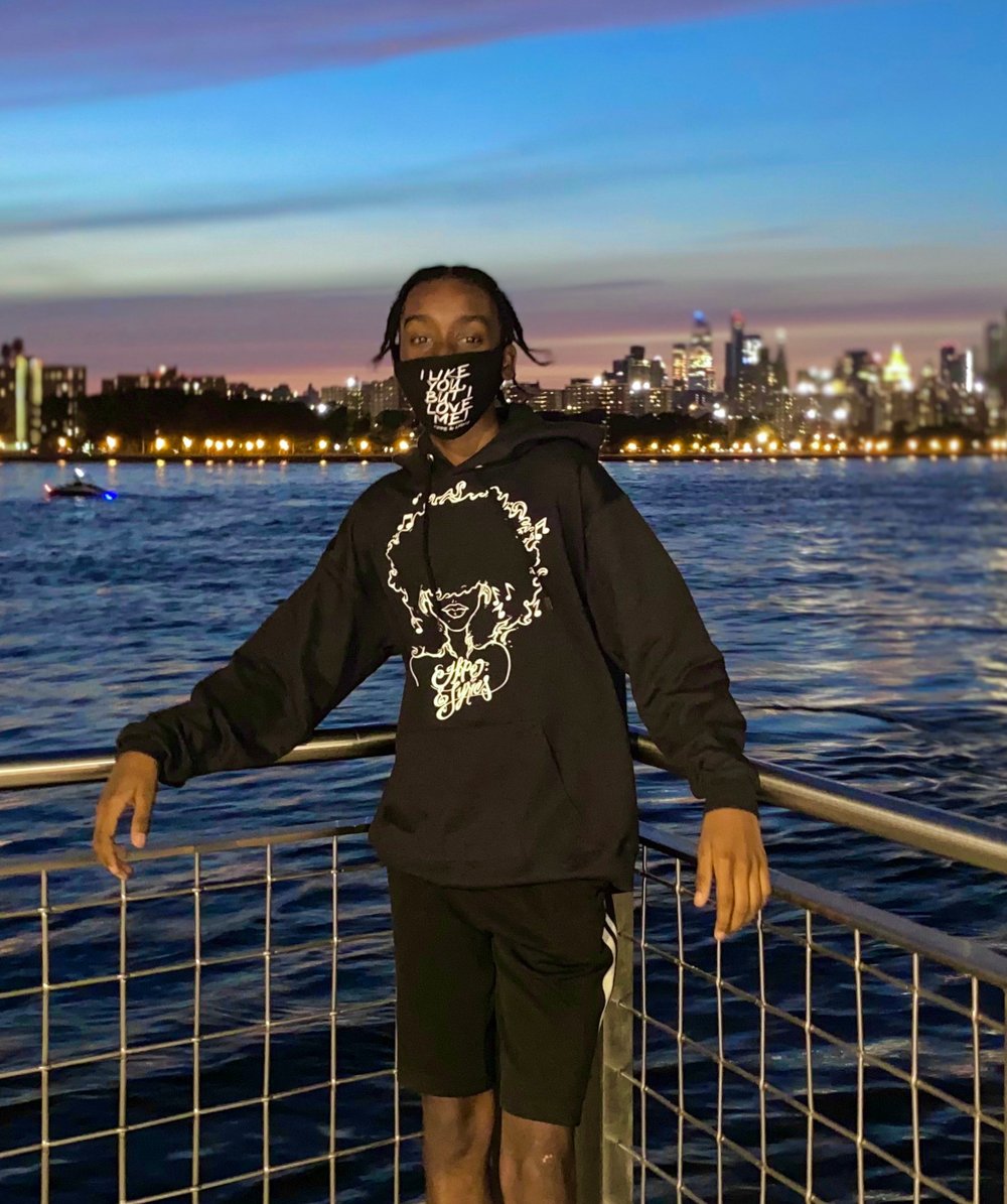 H&L Lyric Mask