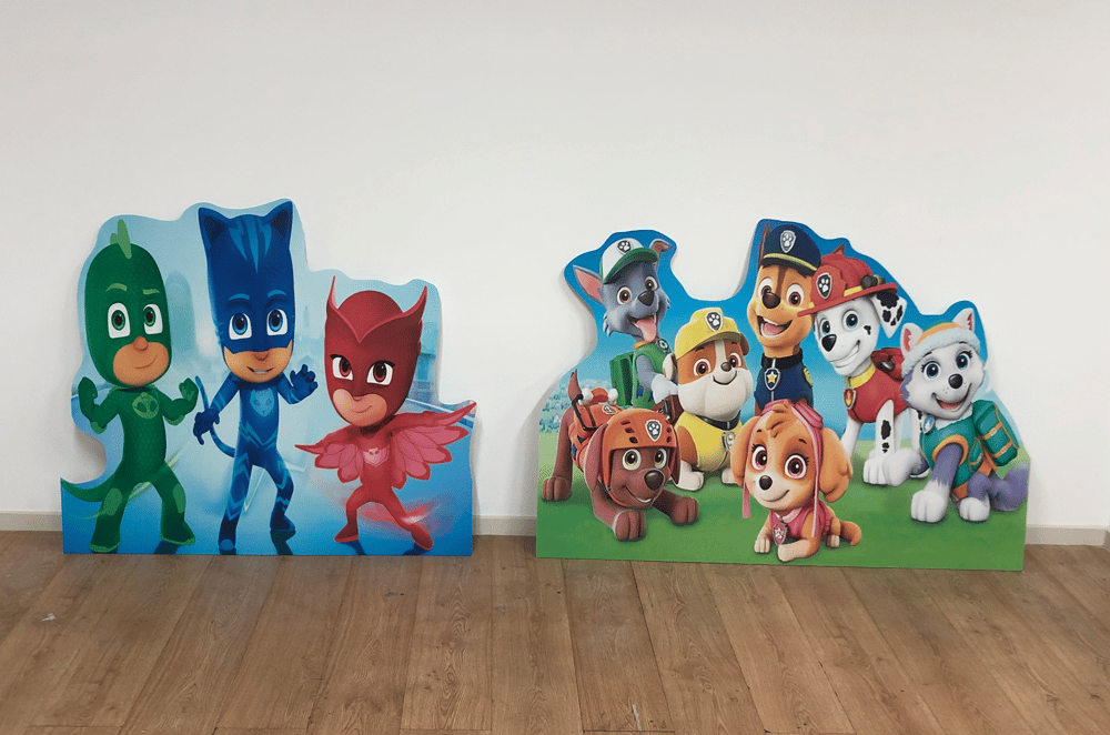 LIFE SIZE CUT OUTS