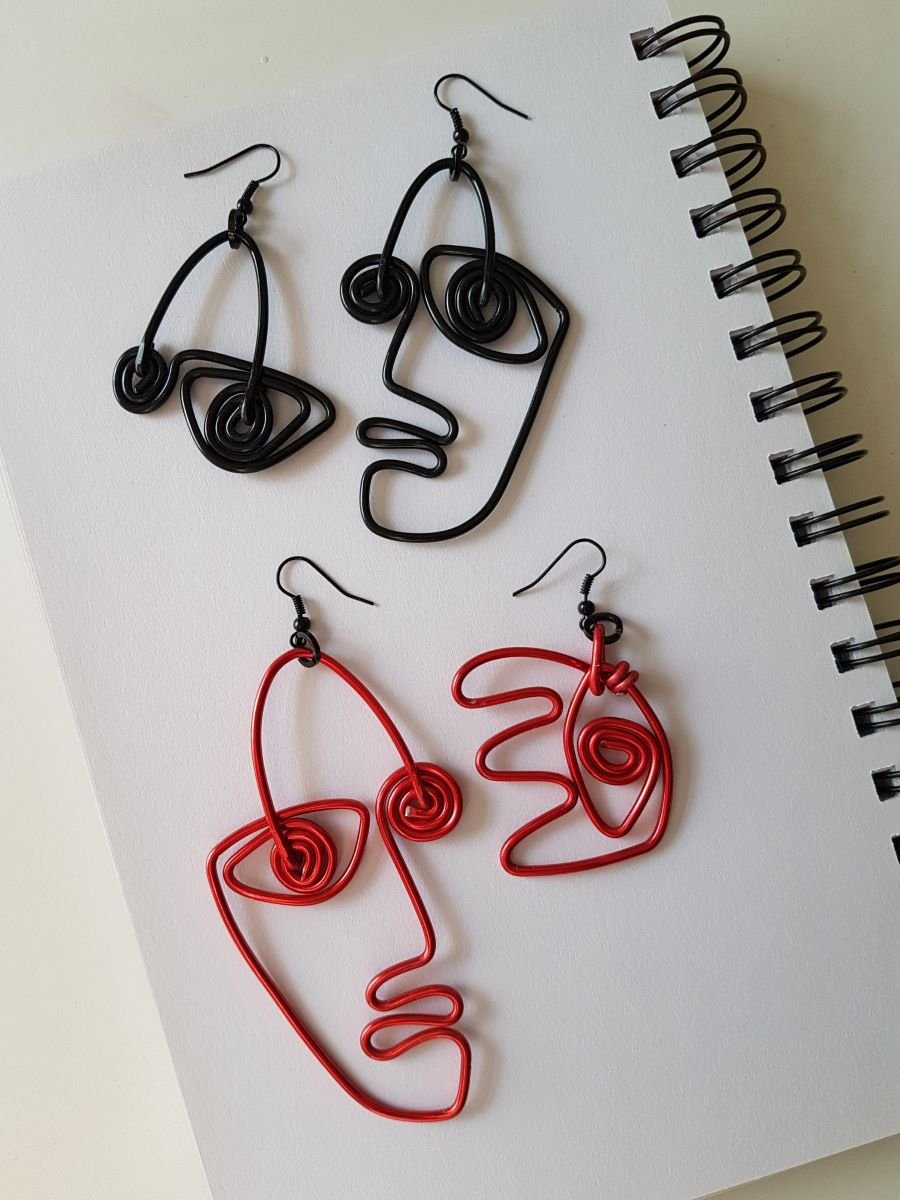 Image of doodle face earrings 