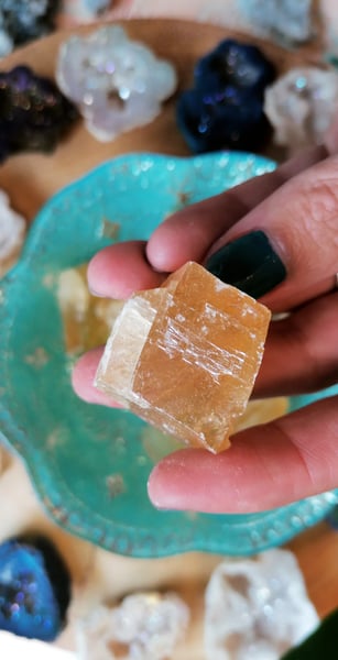 Image of Yellow calcite 