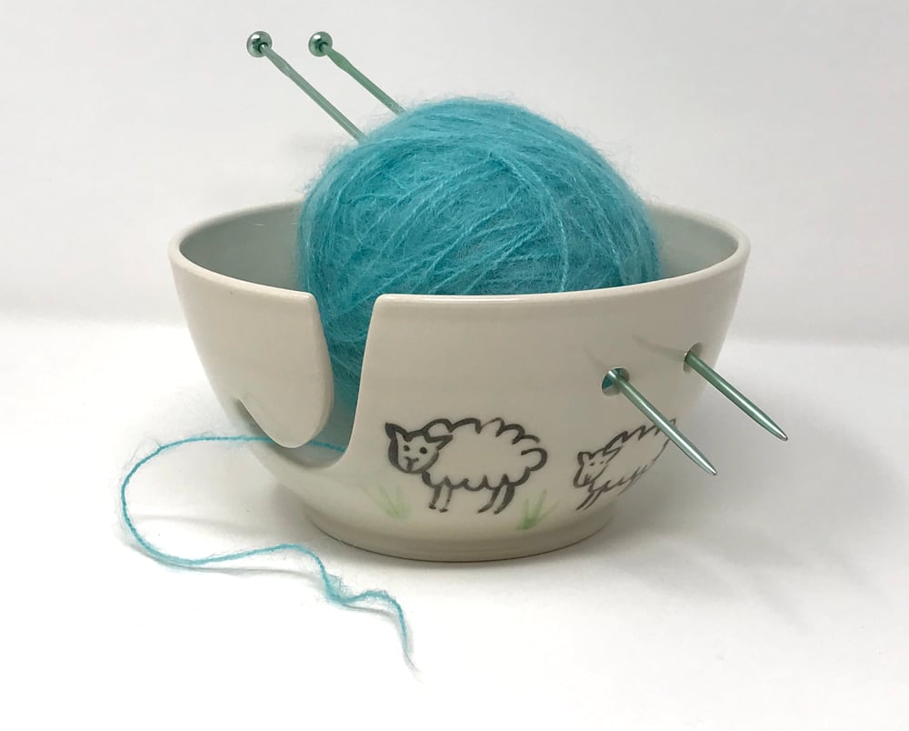 Sheep decorated Yarn bowl, Medium