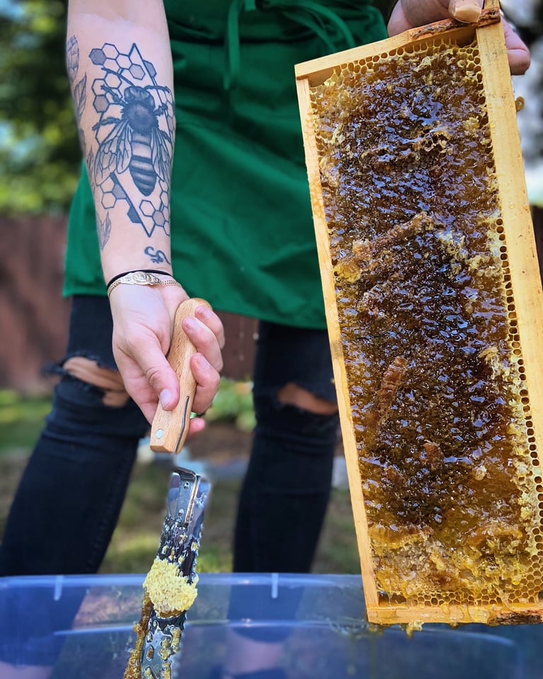 Local Raw Honey Image 5