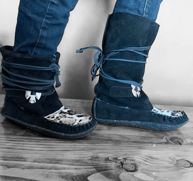 Lined lace up - Black moosehide "rough-out"