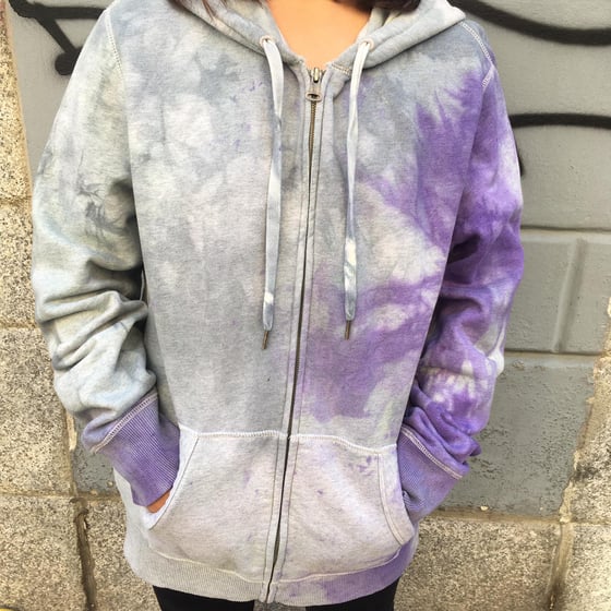 Image of UPCYCLING ZIP HOODIE 