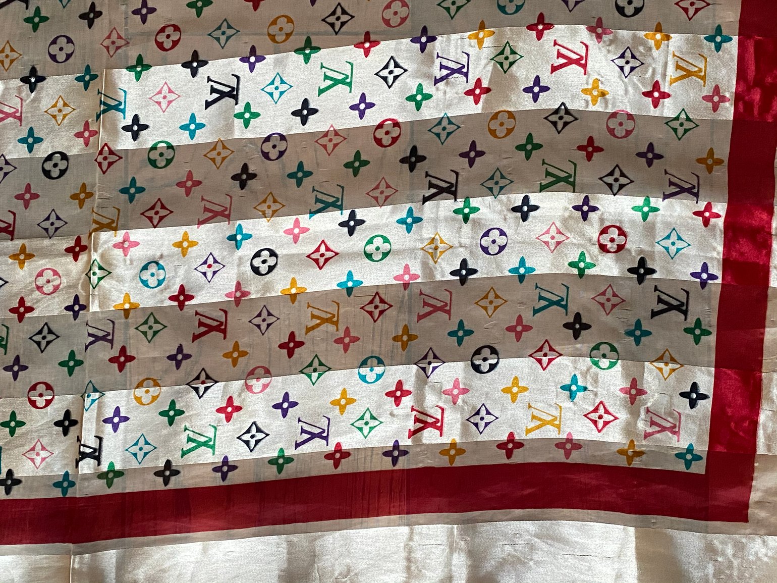 Louis vuitton scarf 2024 multicolor