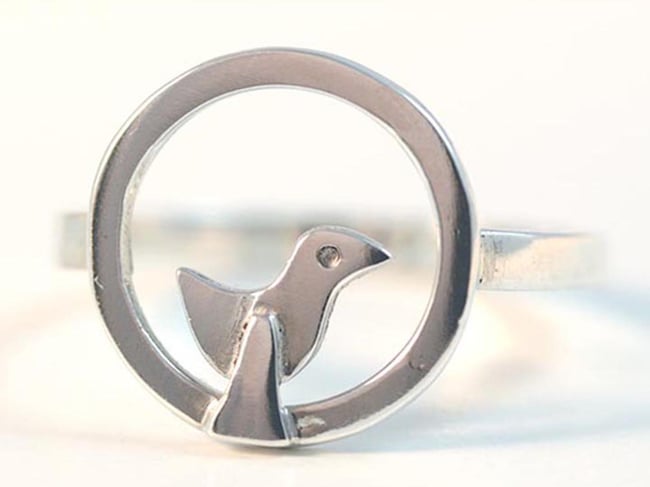 Bird round/oval ring 