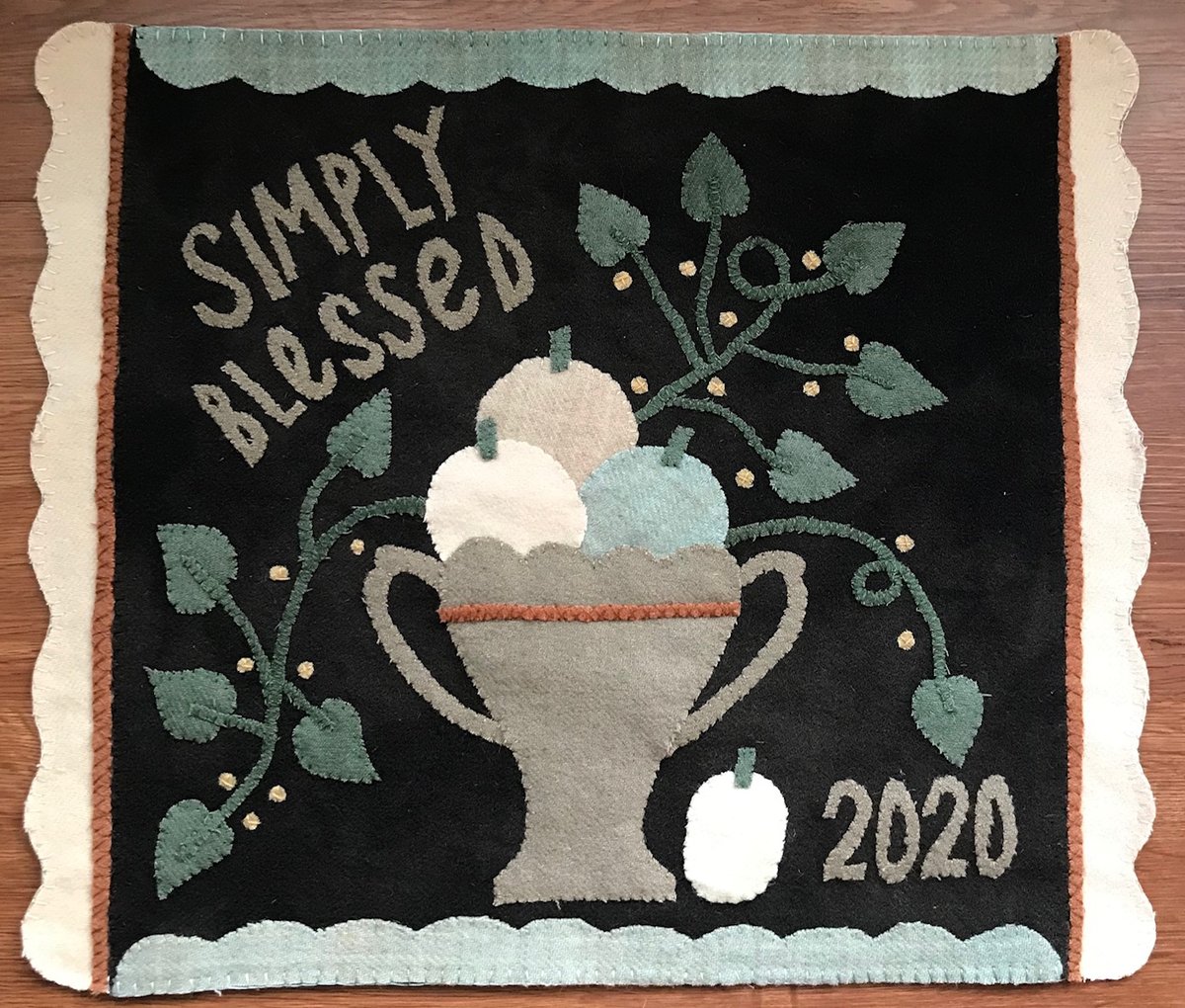 Simply Blessed Wool Mat pattern