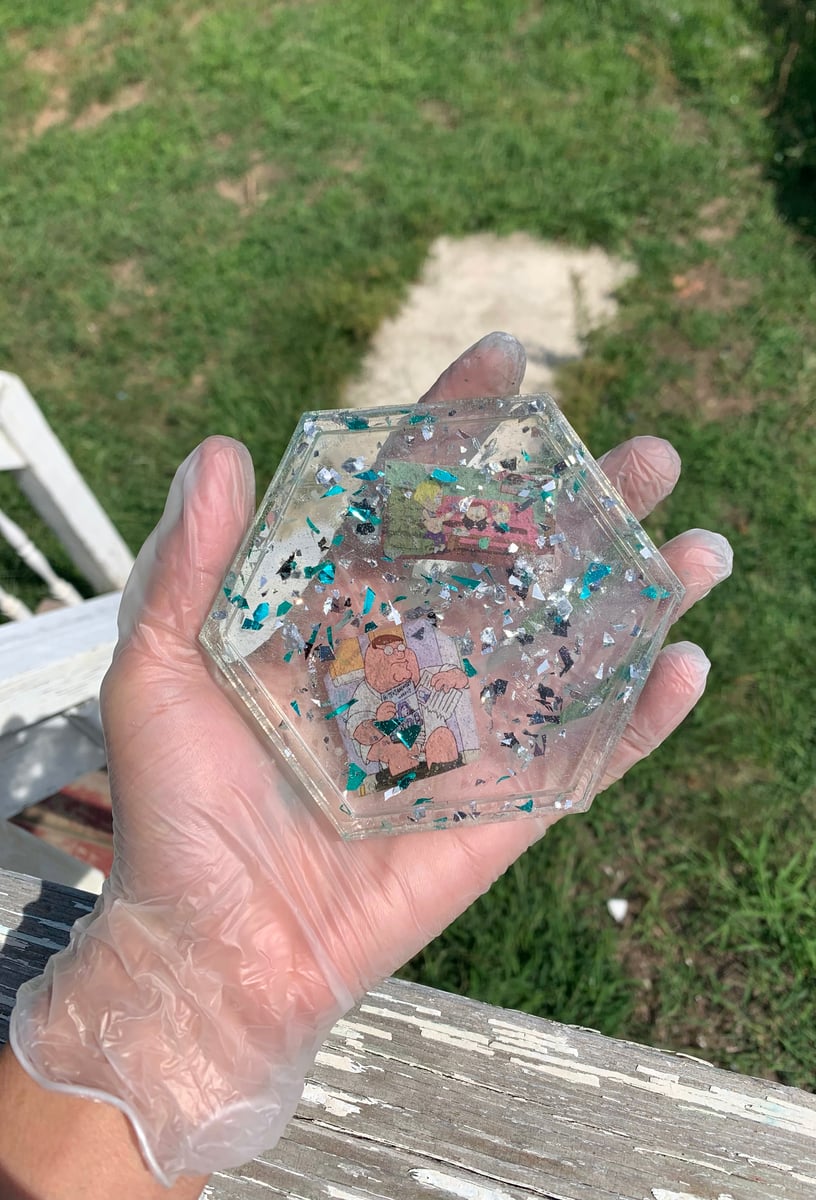 Family Guy Resin Ashtray Elijah's Customs