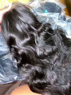 Image of Transparent Body Wave Closure Wig