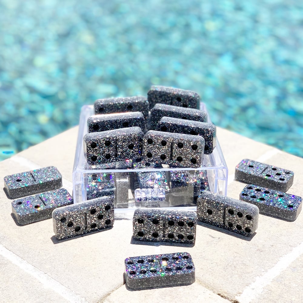 Image of Standard dominos 
