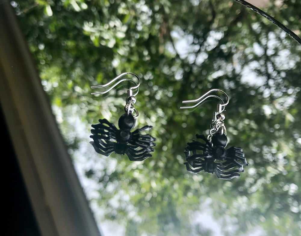 Simple Spider Earrings