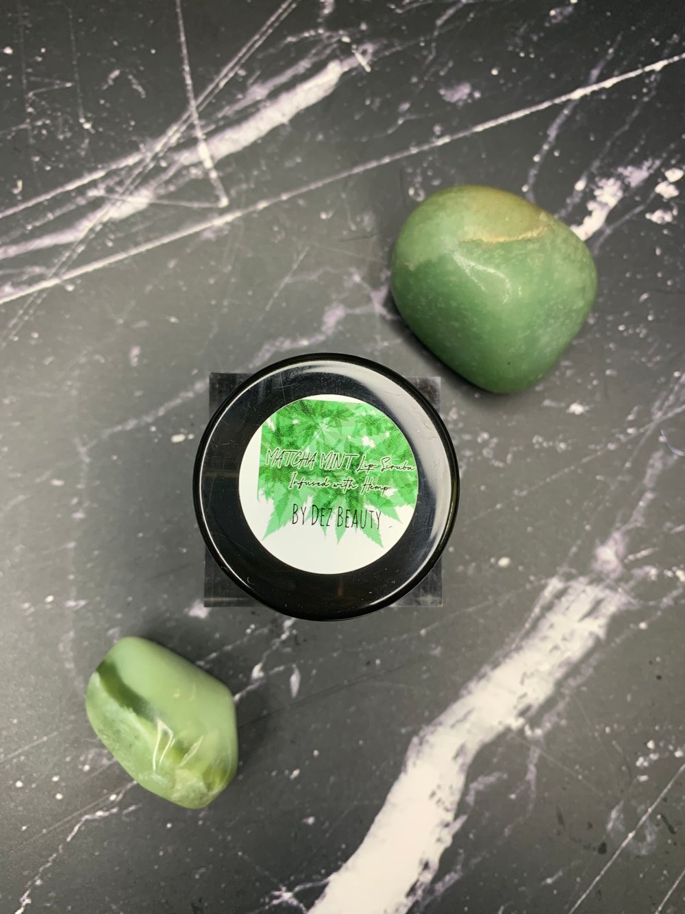 Image of MATCHA MINT LIP SCRUBA