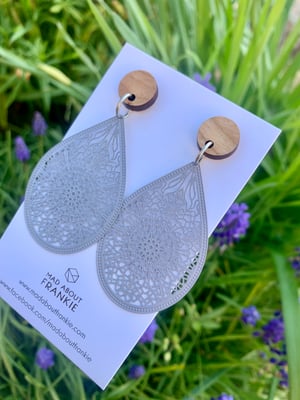 Image of Soft Grey Statement Earrings 