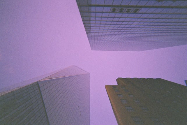 Image of dubblefilm SHOW pink