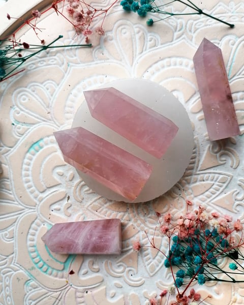 Image of Free standing rose quartz tower 