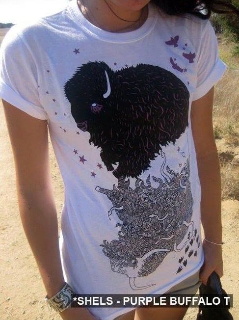 *shels 'Purple Buffalo' - TSHIRT