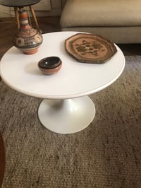 Image 3 of Table  basse ronde 