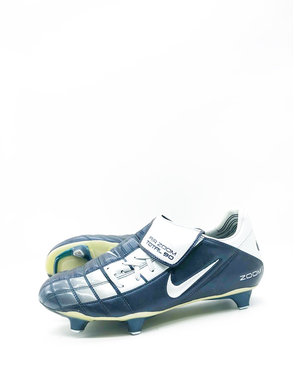 anunciar Labor Admitir Tbtclassicfootballboots — Nike Total 90 air zoom SG grey